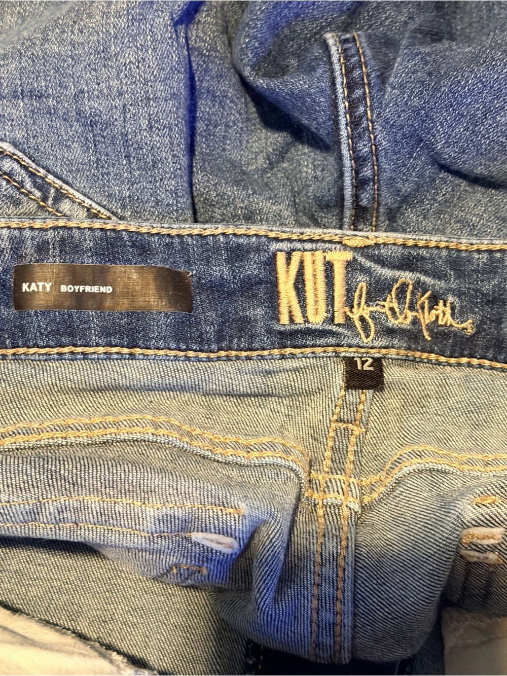 KUT From The Kloth Katy Boyfriend Jeans Medium Wash Straight Leg - Picture 8 of 13